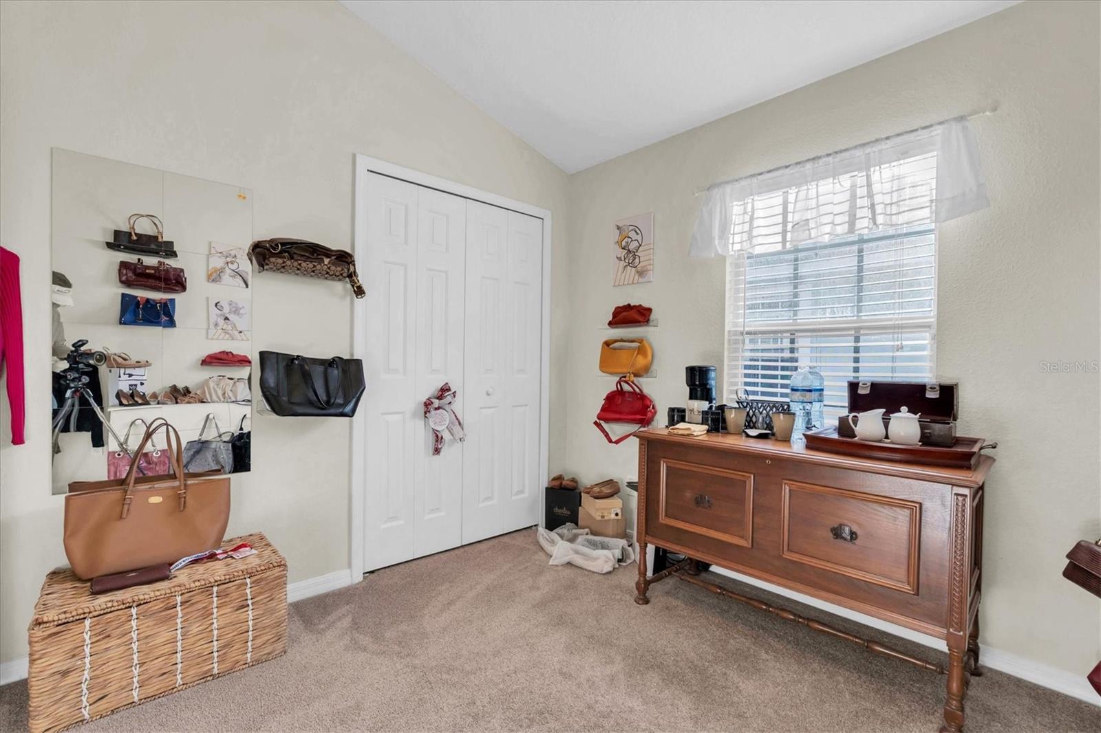 Image 26 of 36 For 8549 Shallow Creek Court