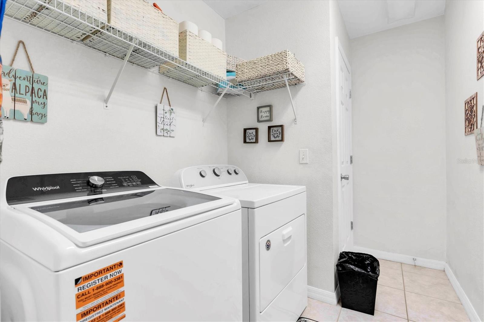 Image 27 of 36 For 8549 Shallow Creek Court