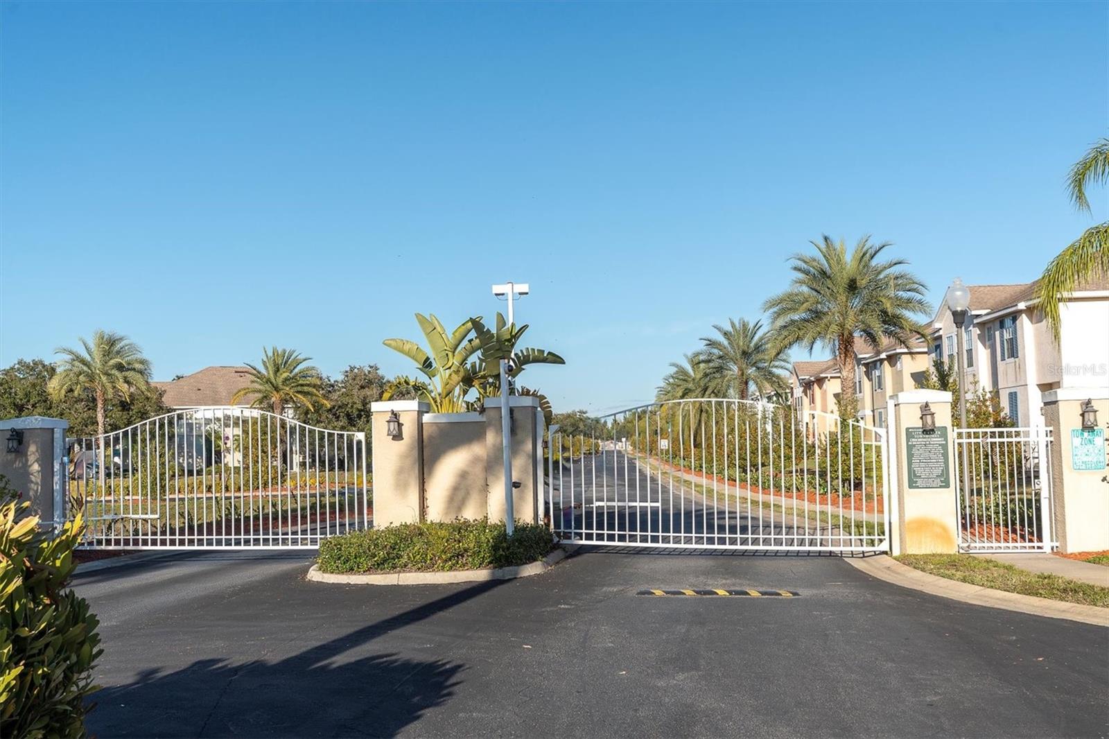 Image 35 of 36 For 8549 Shallow Creek Court