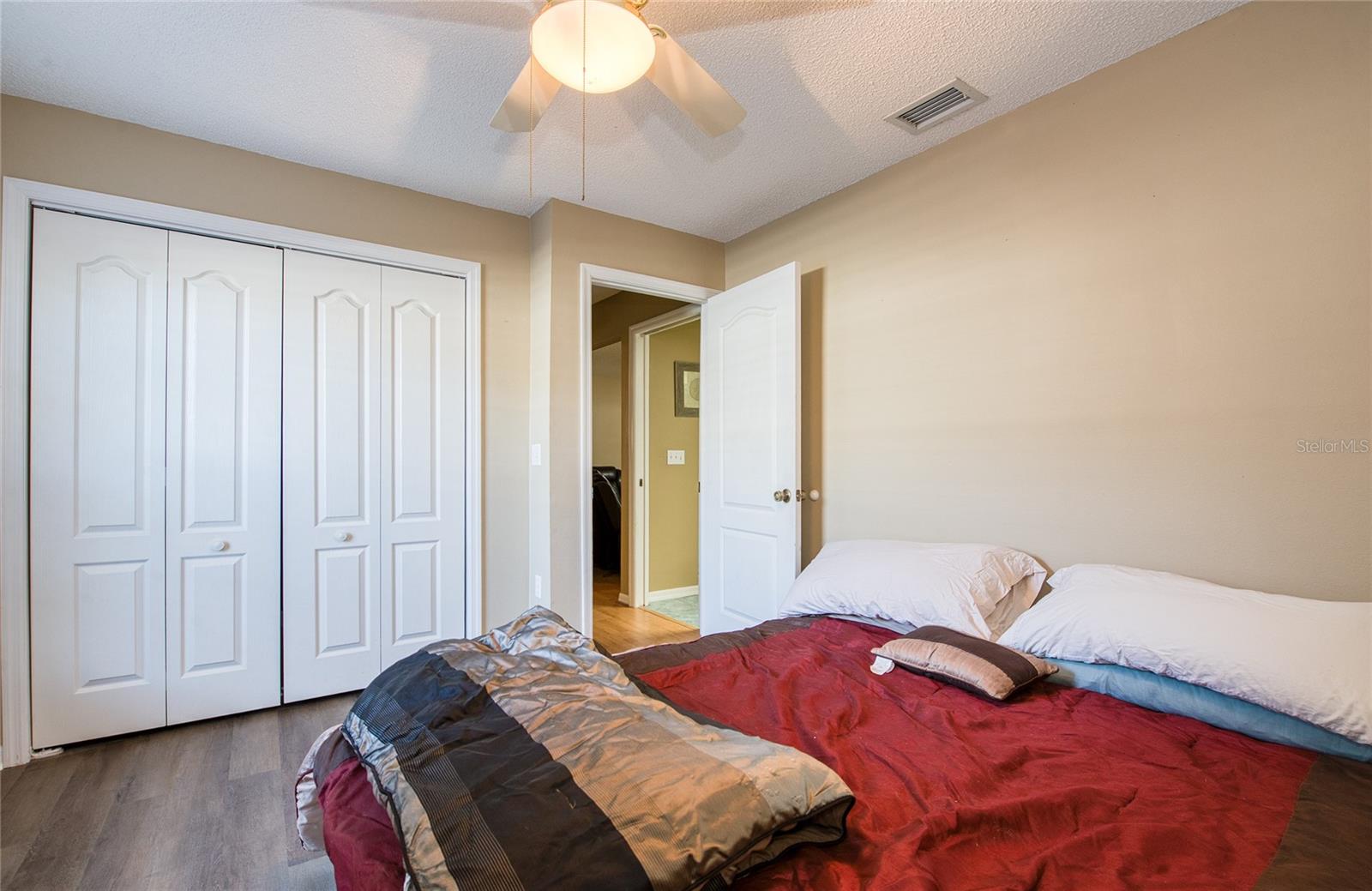 Image 32 of 50 For 18910 Emerald Ridge Drive