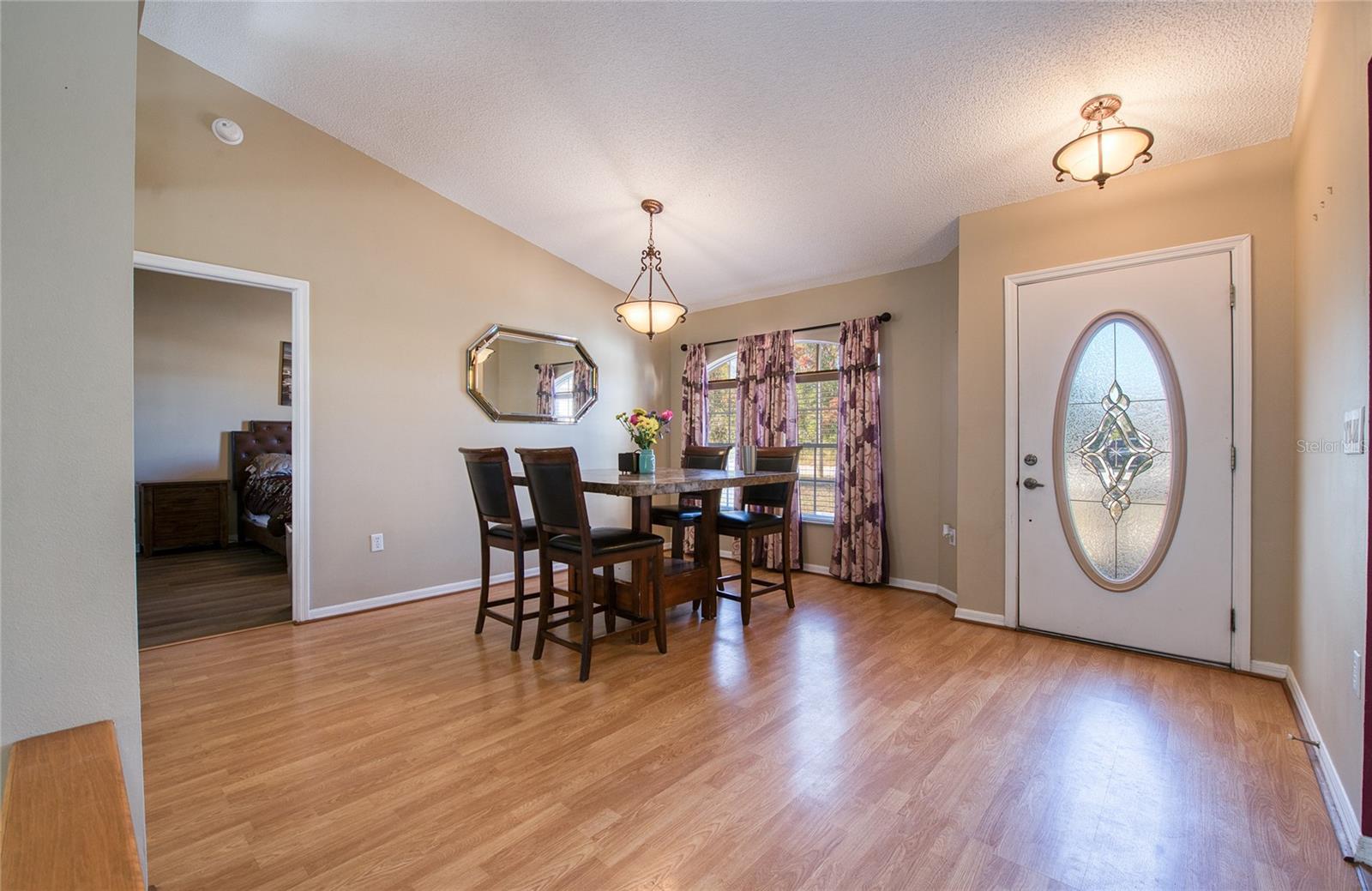 Image 8 of 50 For 18910 Emerald Ridge Drive