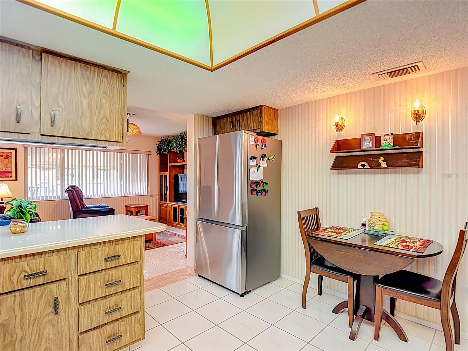 Image 19 of 57 For 12805 Sandburst Lane