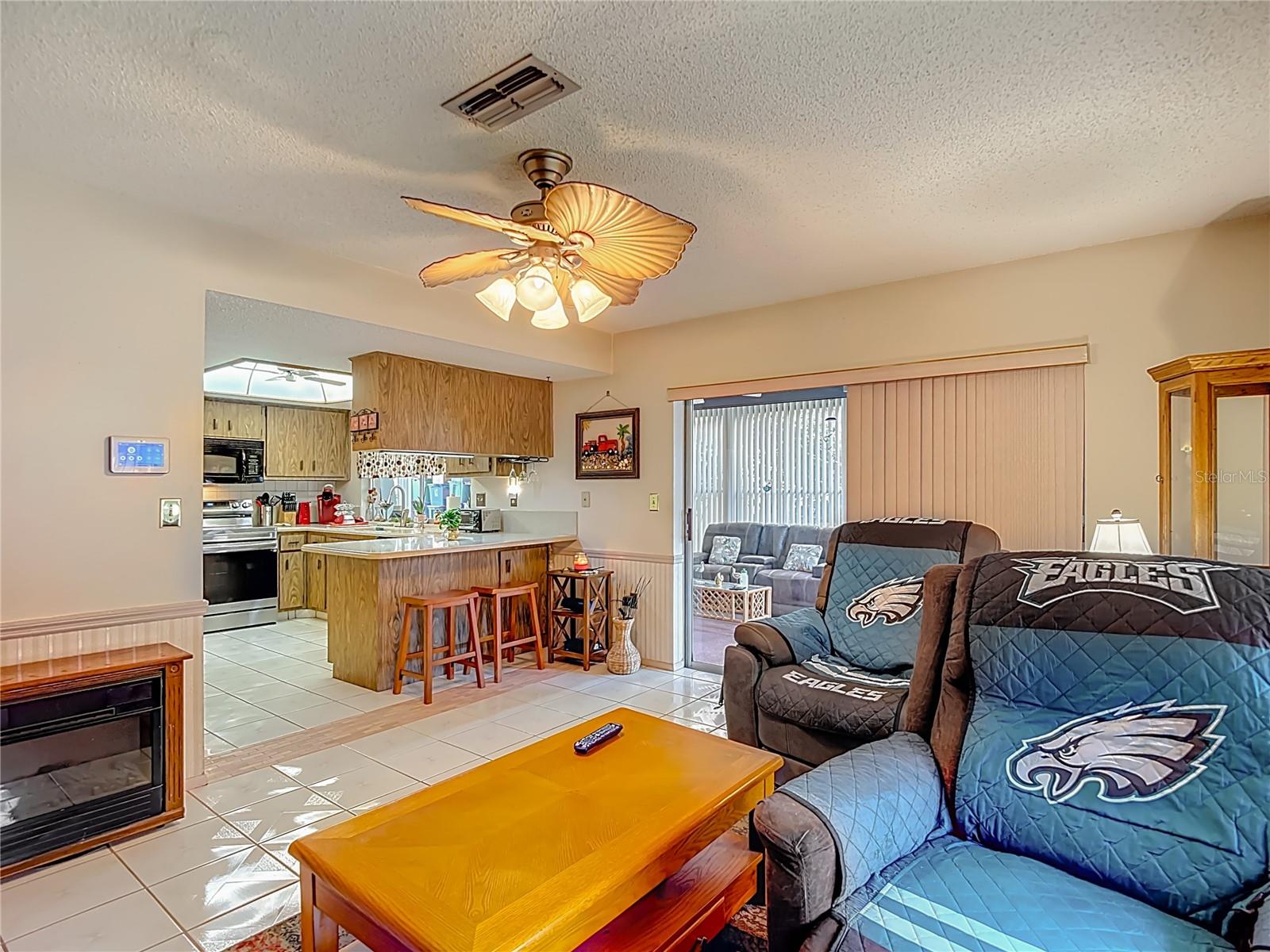 Image 26 of 57 For 12805 Sandburst Lane