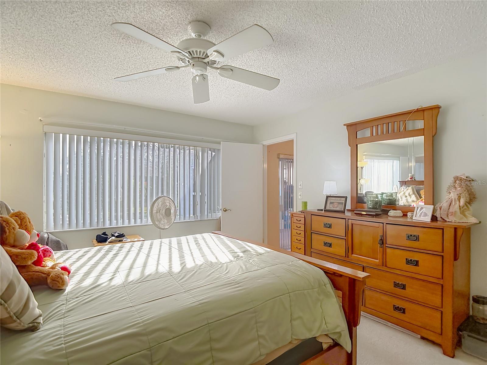 Image 38 of 57 For 12805 Sandburst Lane