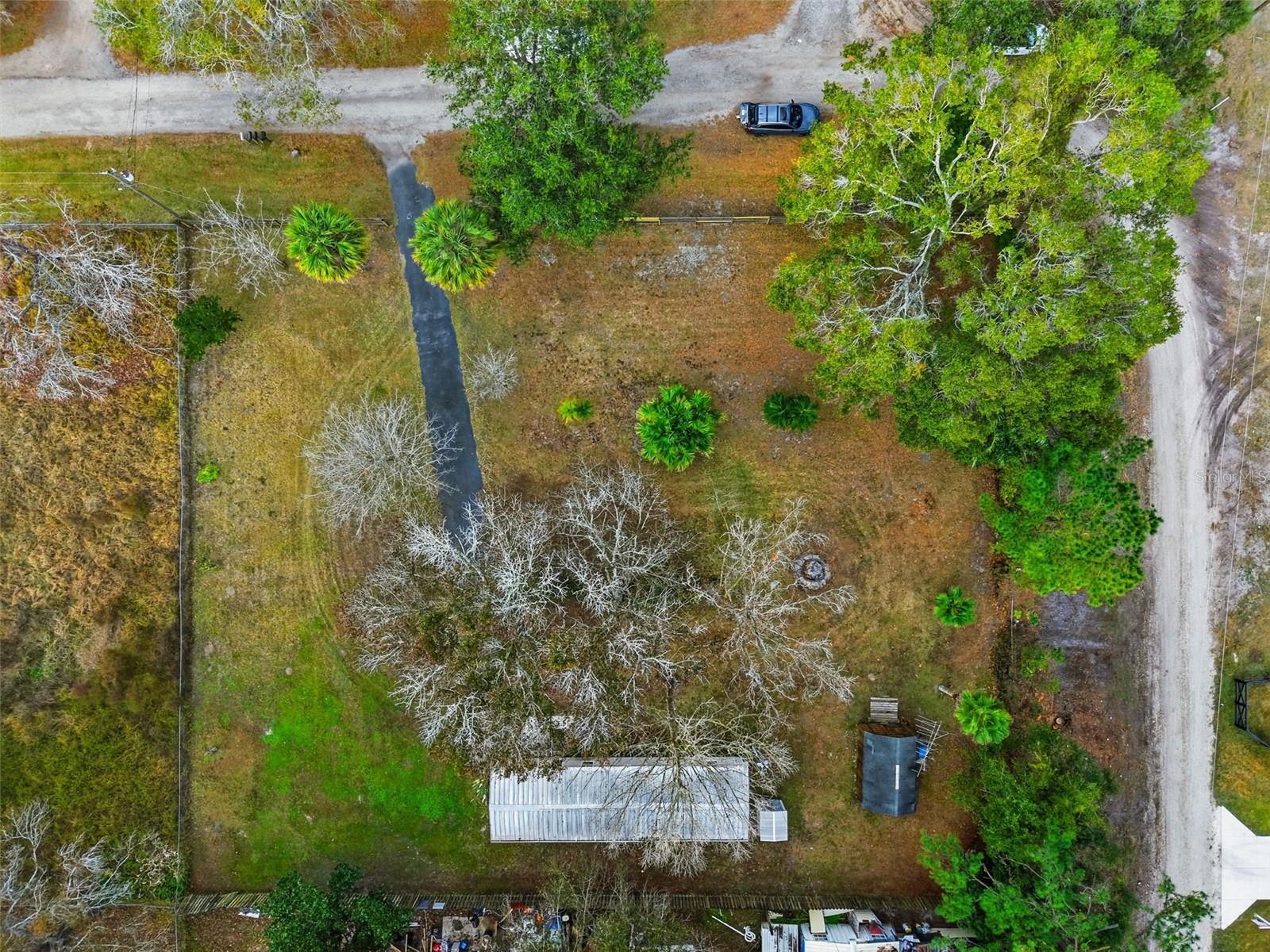 Image 17 of 33 For 18180 Highbury Boulevard