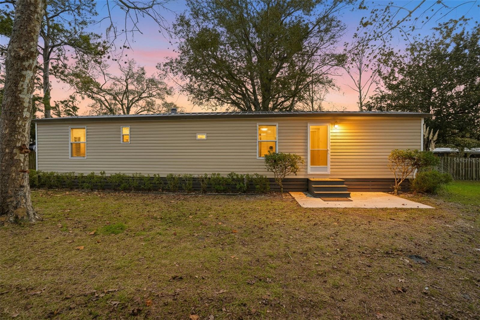 Image 30 of 33 For 18180 Highbury Boulevard