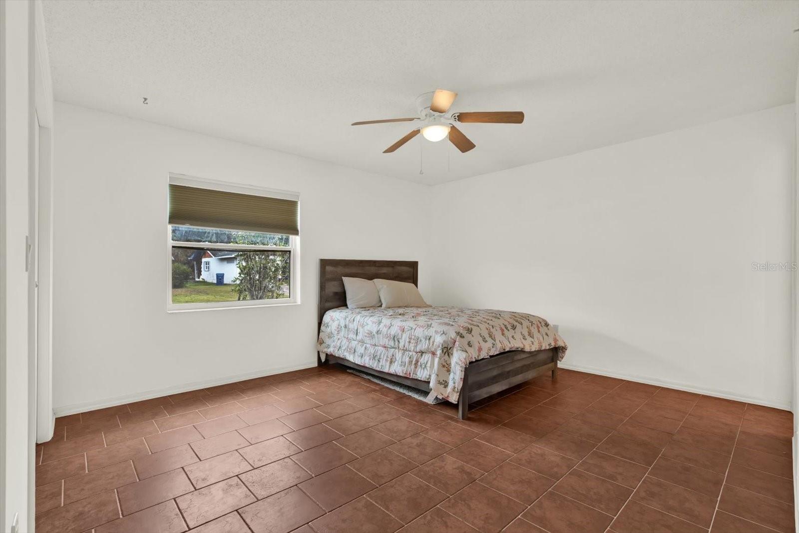 Image 13 of 22 For 31205 Lancewood Drive