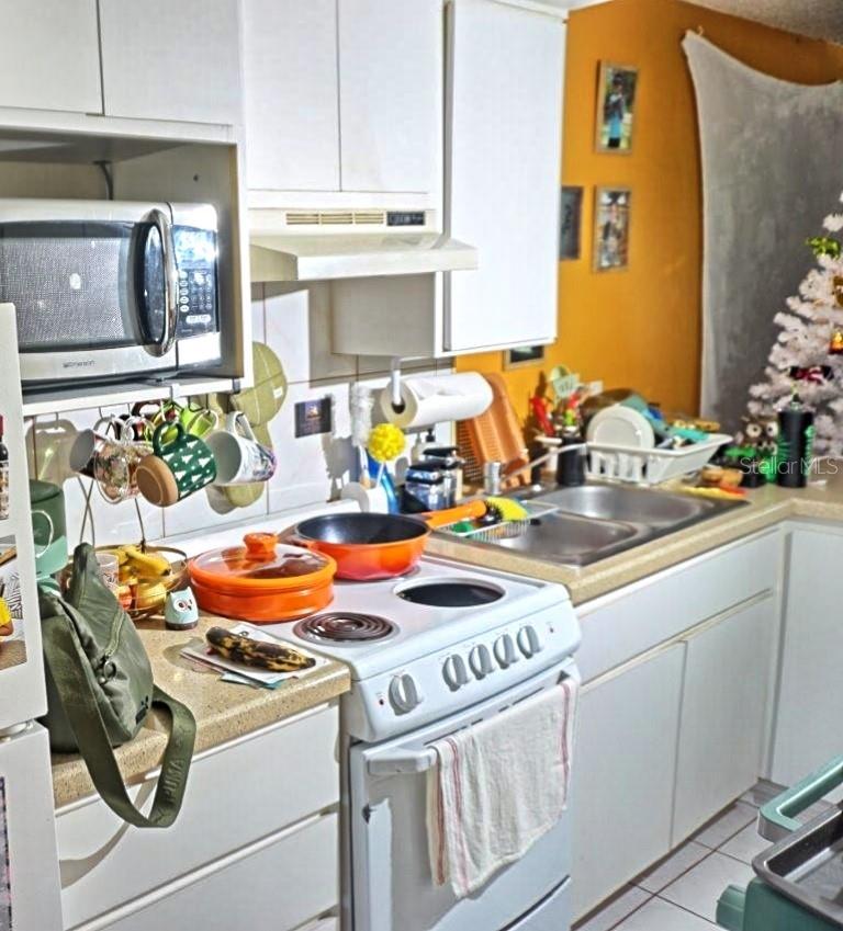 Image 14 of 28 For 1865 Mazo Manor J5