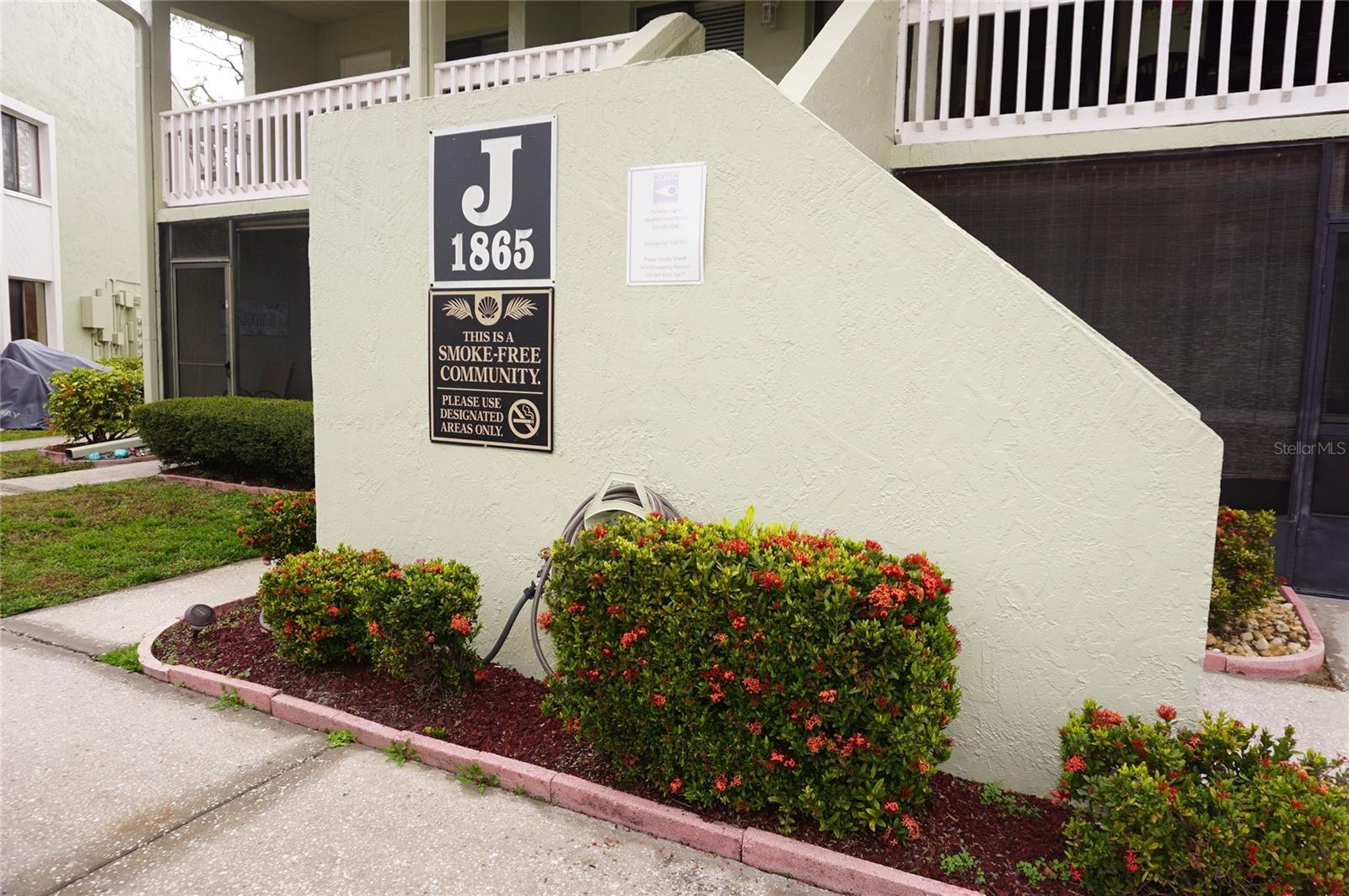 Image 2 of 28 For 1865 Mazo Manor J5