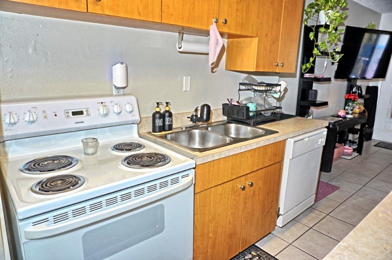 Image 10 of 21 For 20853 Haulover Cove A13