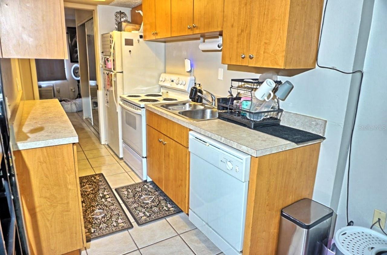 Image 12 of 21 For 20853 Haulover Cove A13