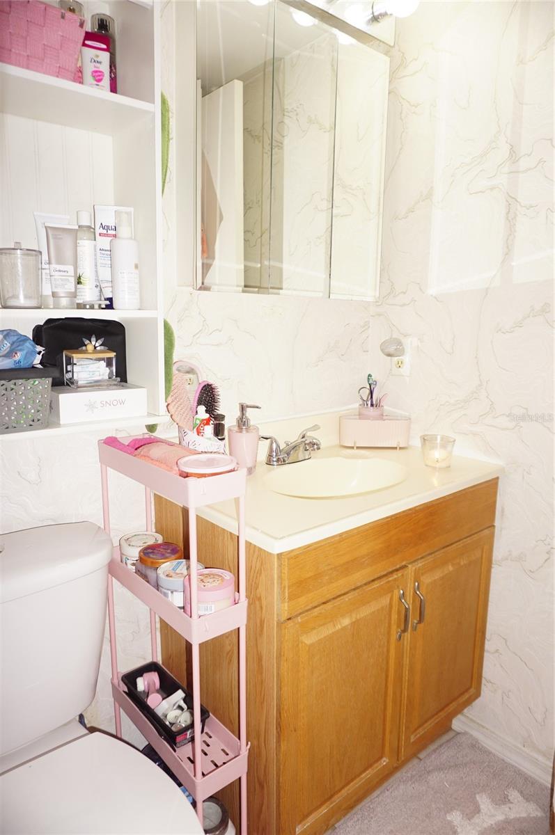 Image 16 of 21 For 20853 Haulover Cove A13