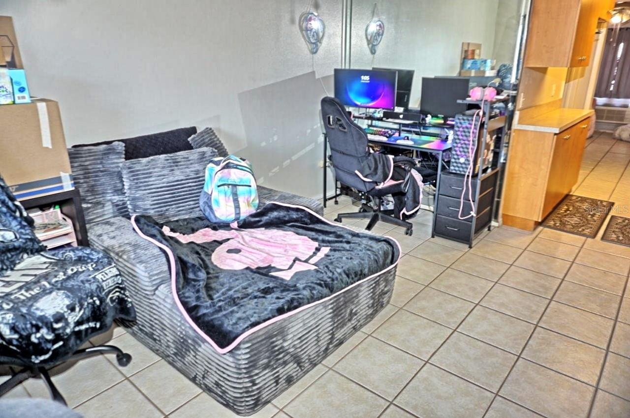 Image 3 of 21 For 20853 Haulover Cove A13