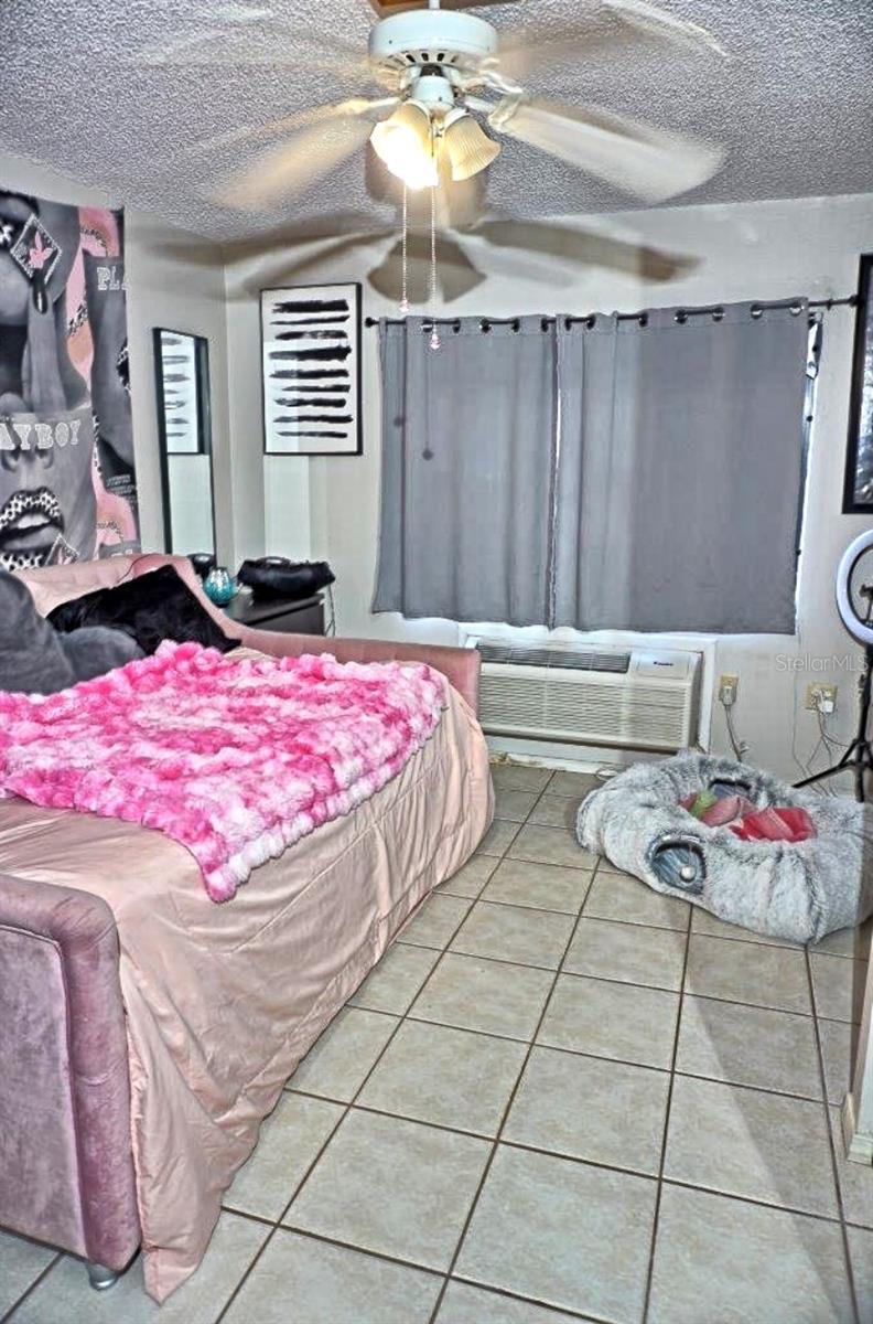 Image 7 of 21 For 20853 Haulover Cove A13