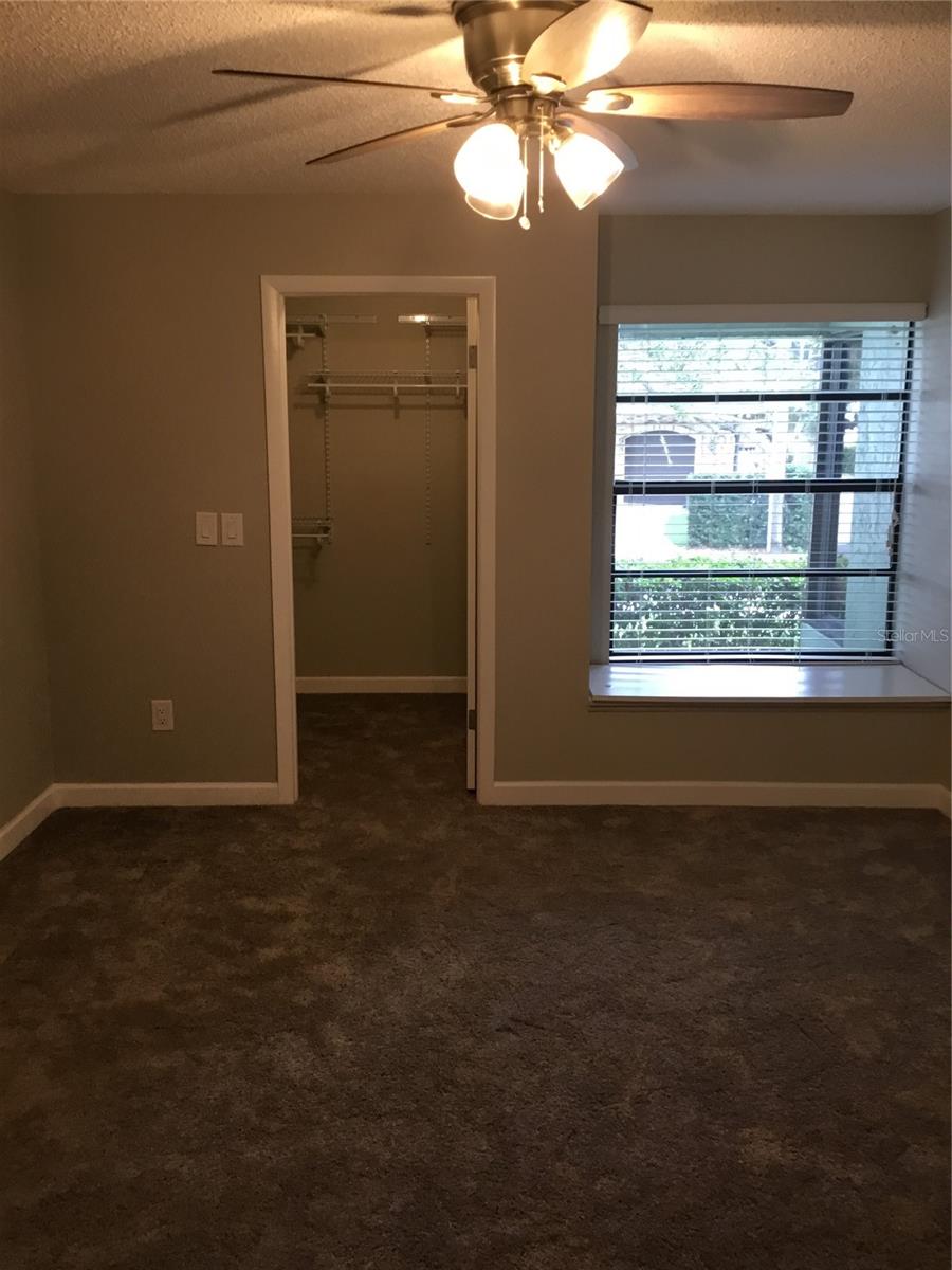 Image 12 of 39 For 413 Bayshore Boulevard B2