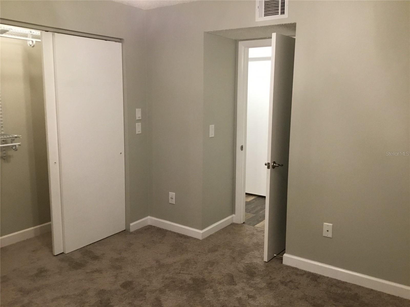 Image 18 of 39 For 413 Bayshore Boulevard B2