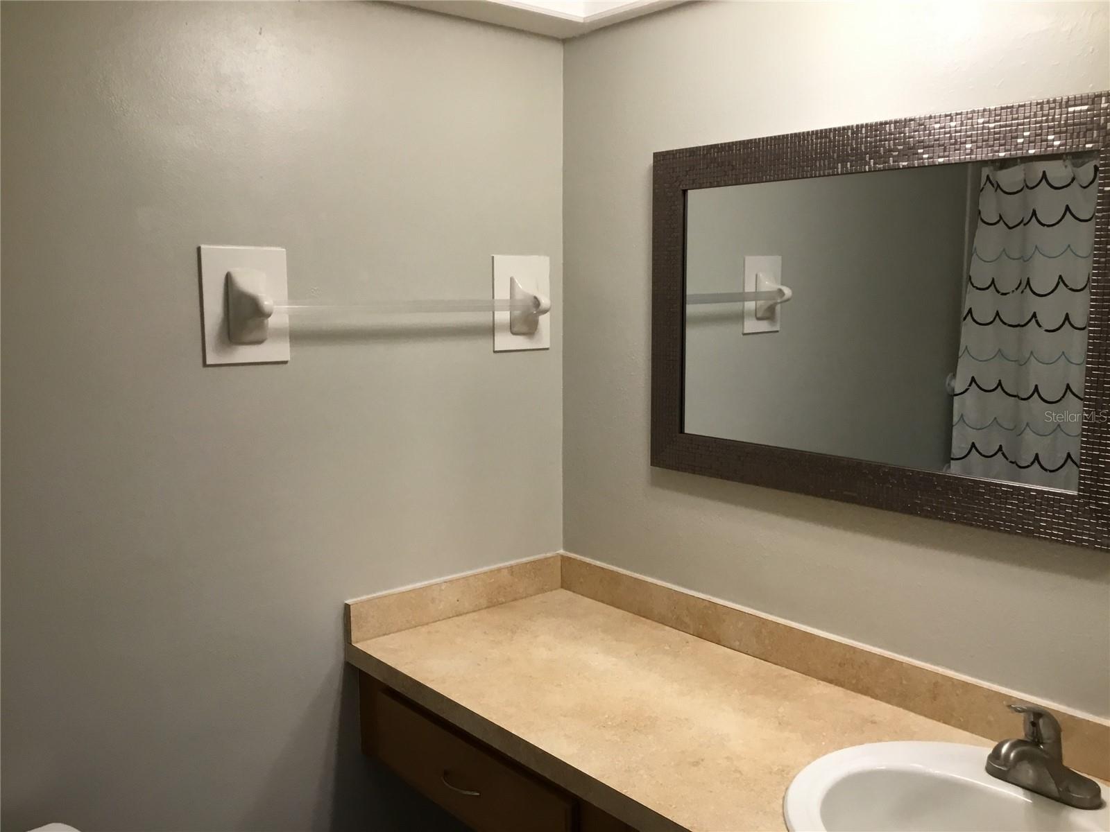 Image 19 of 39 For 413 Bayshore Boulevard B2