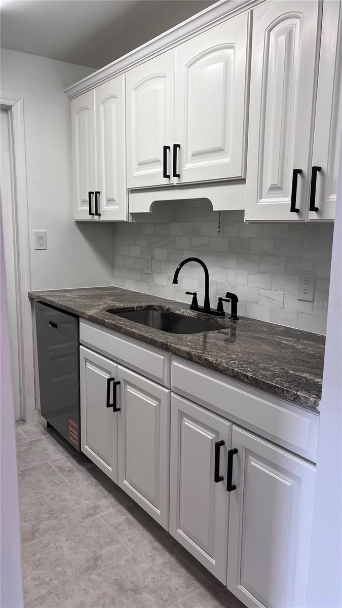 Image 4 of 18 For 4929 Hazner Street 4929