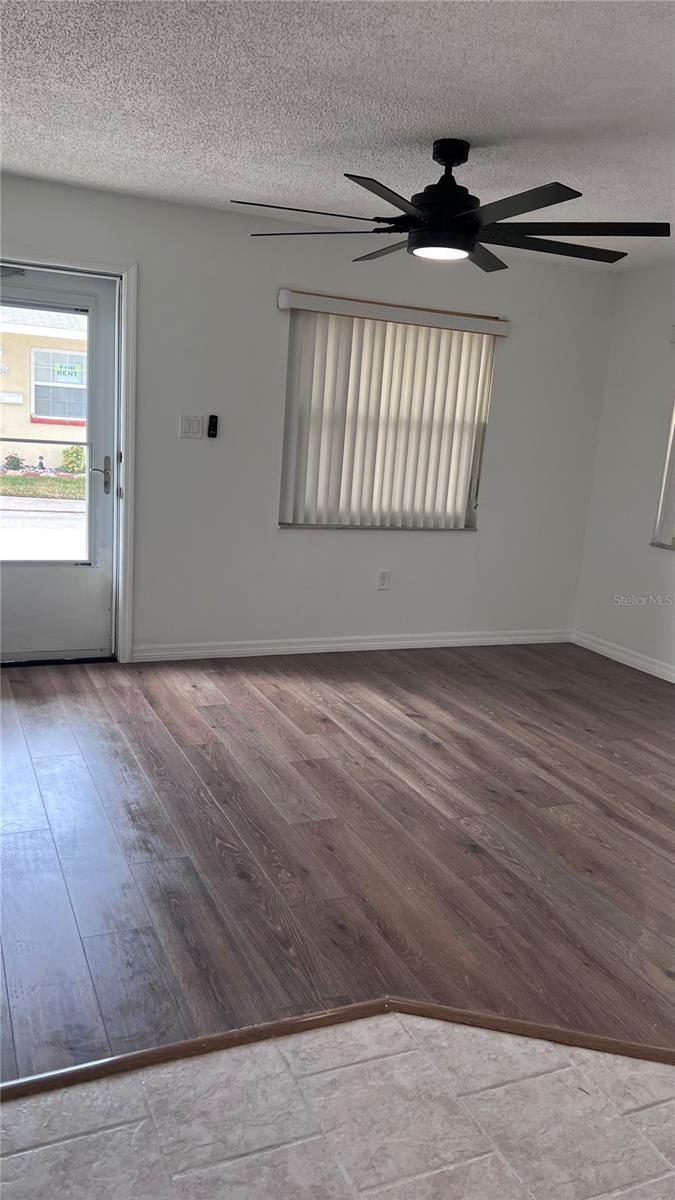 Image 6 of 18 For 4929 Hazner Street 4929