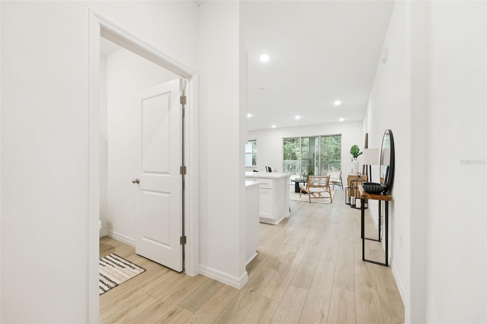 Image 6 of 65 For 5253 Luisa Court