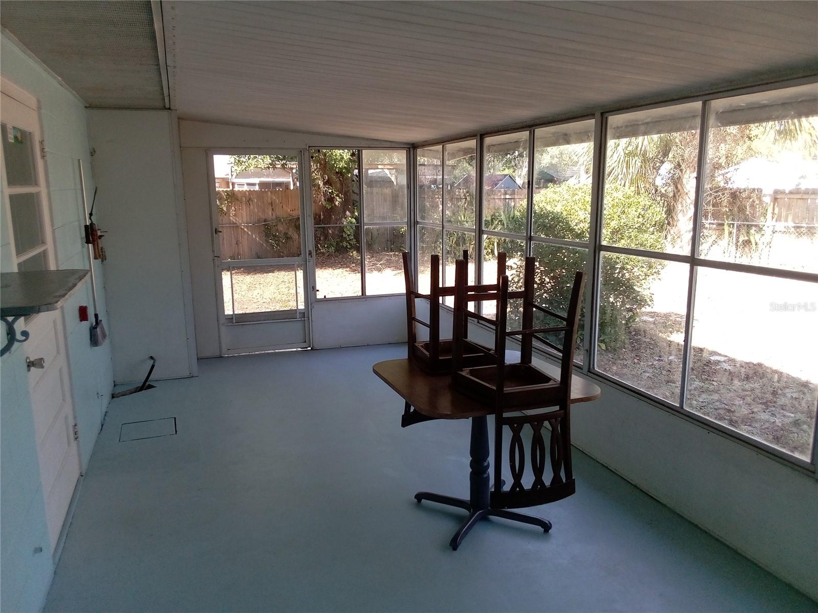 Image 18 of 19 For 3695 Dale Court