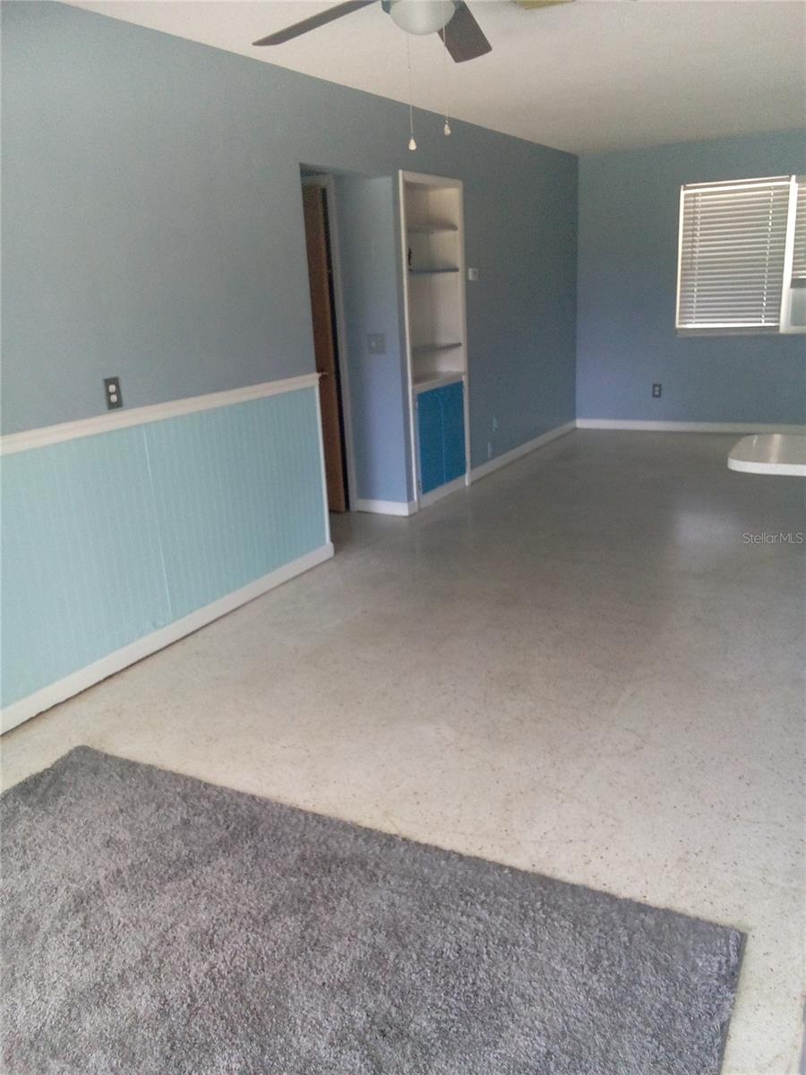 Image 3 of 19 For 3695 Dale Court