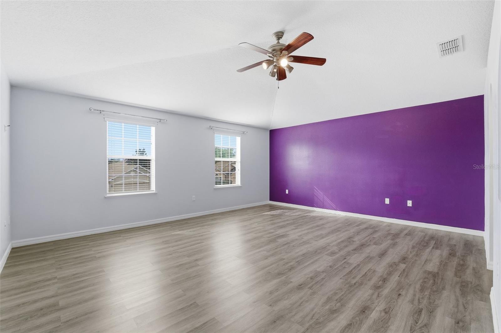 Image 18 of 70 For 14348 Finsbury Drive