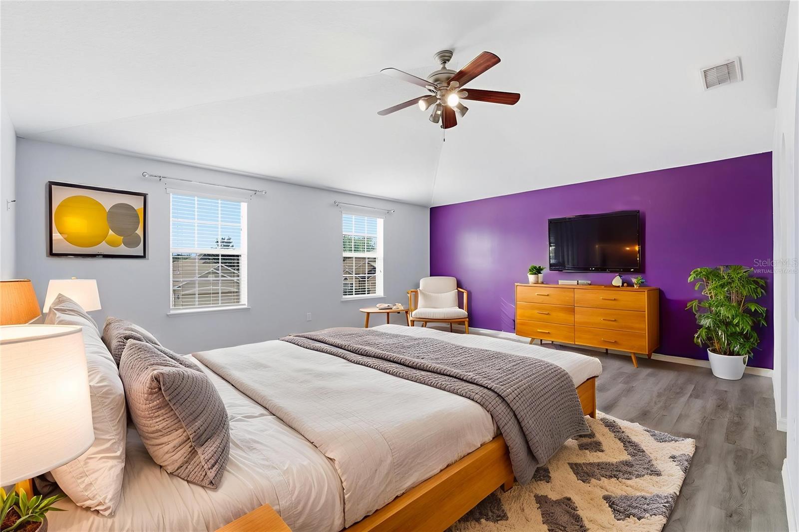 Image 19 of 70 For 14348 Finsbury Drive