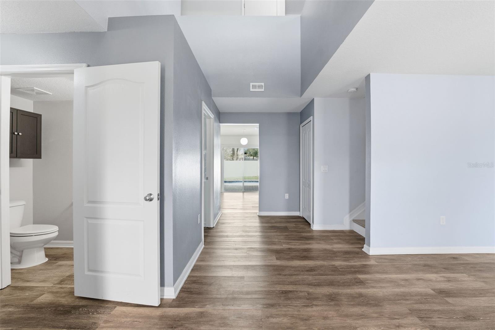 Image 4 of 70 For 14348 Finsbury Drive