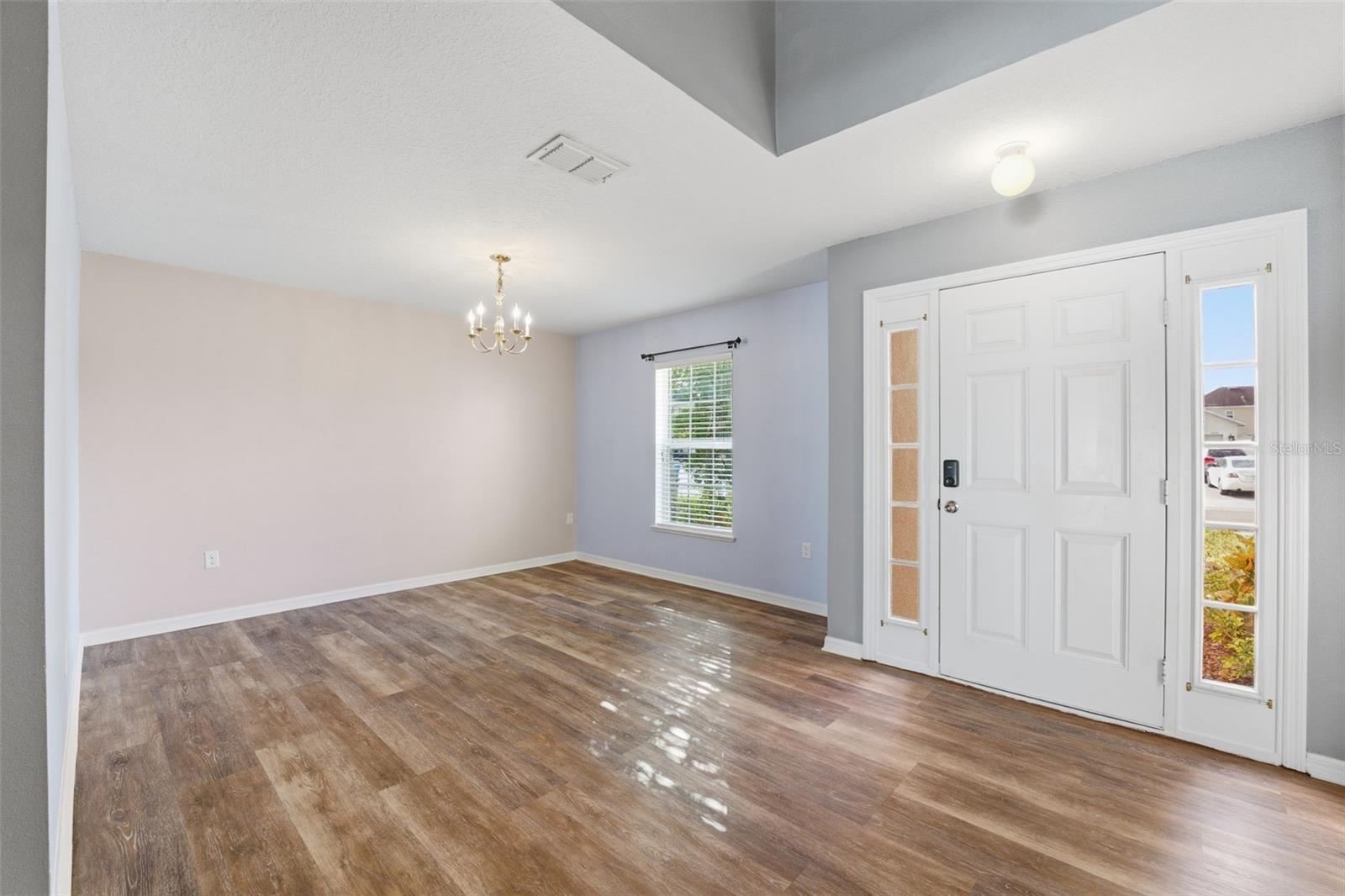 Image 53 of 70 For 14348 Finsbury Drive