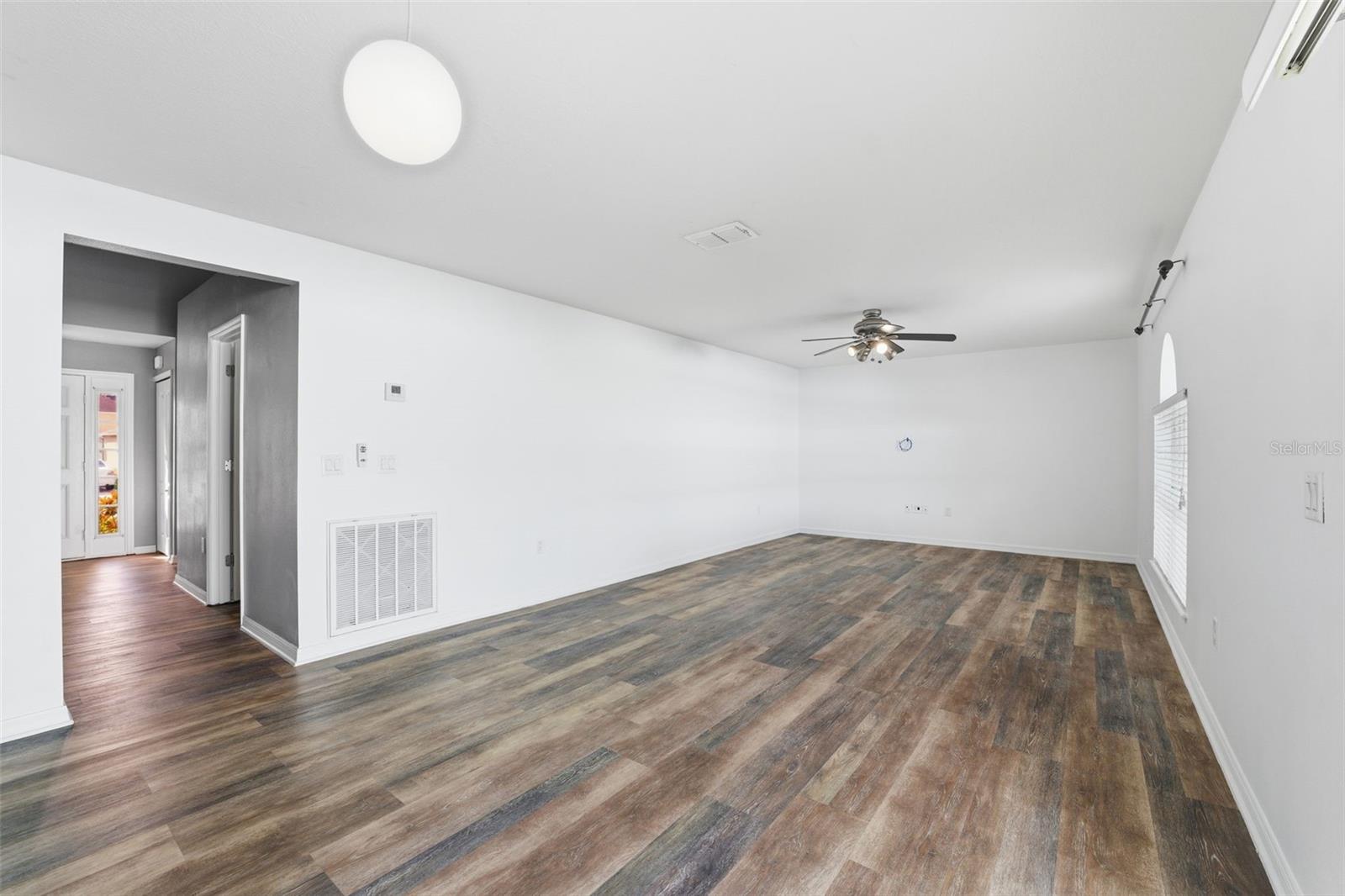 Image 56 of 70 For 14348 Finsbury Drive