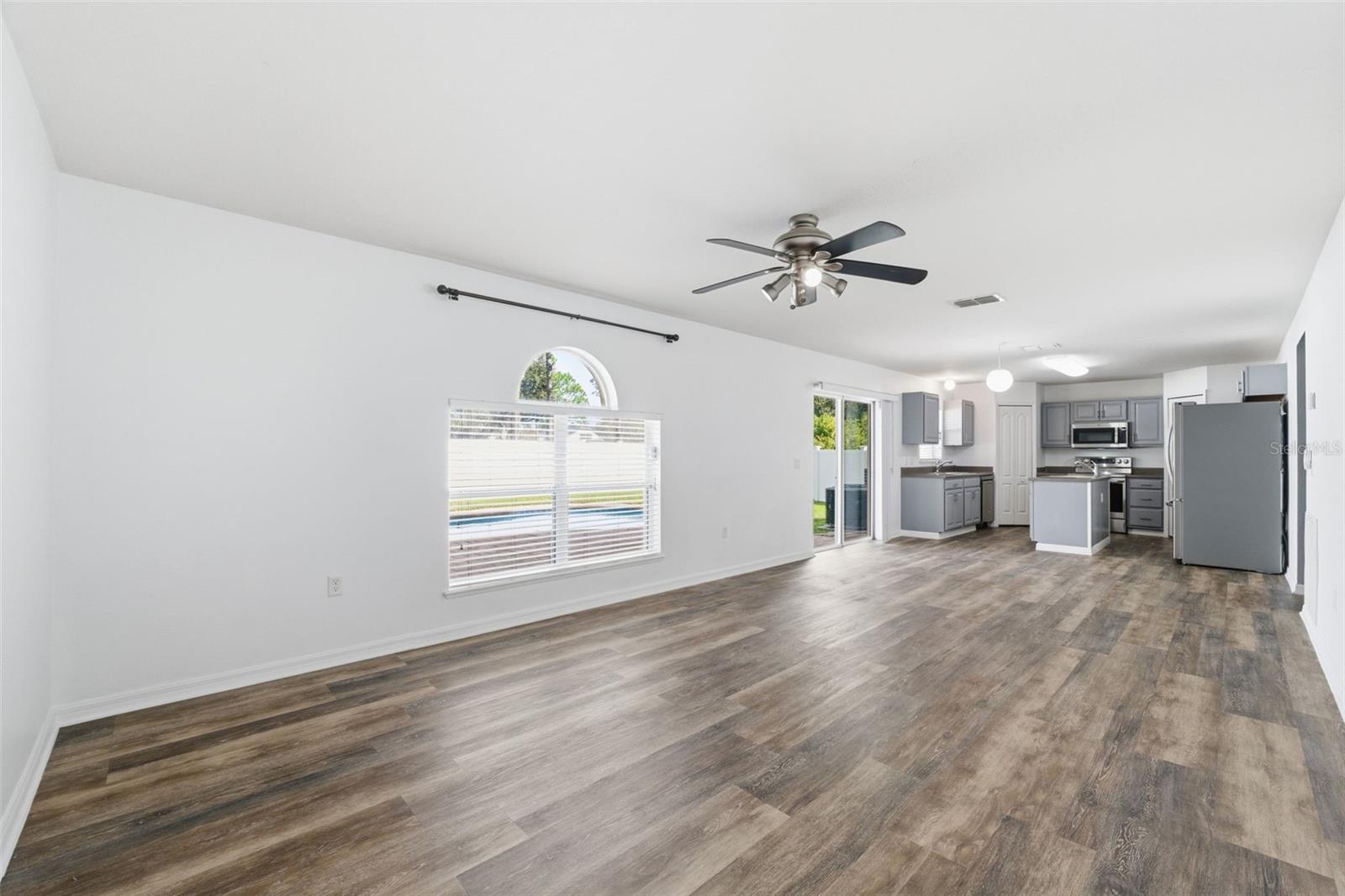 Image 58 of 70 For 14348 Finsbury Drive