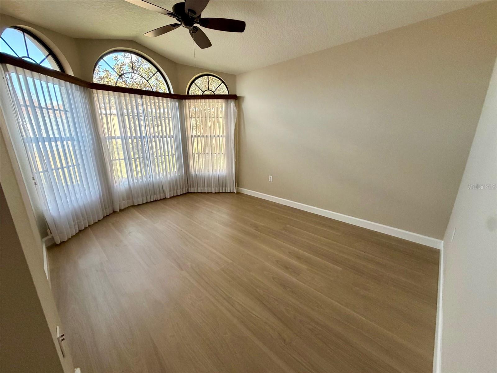 Image 33 of 62 For 11430 Kingstree Court