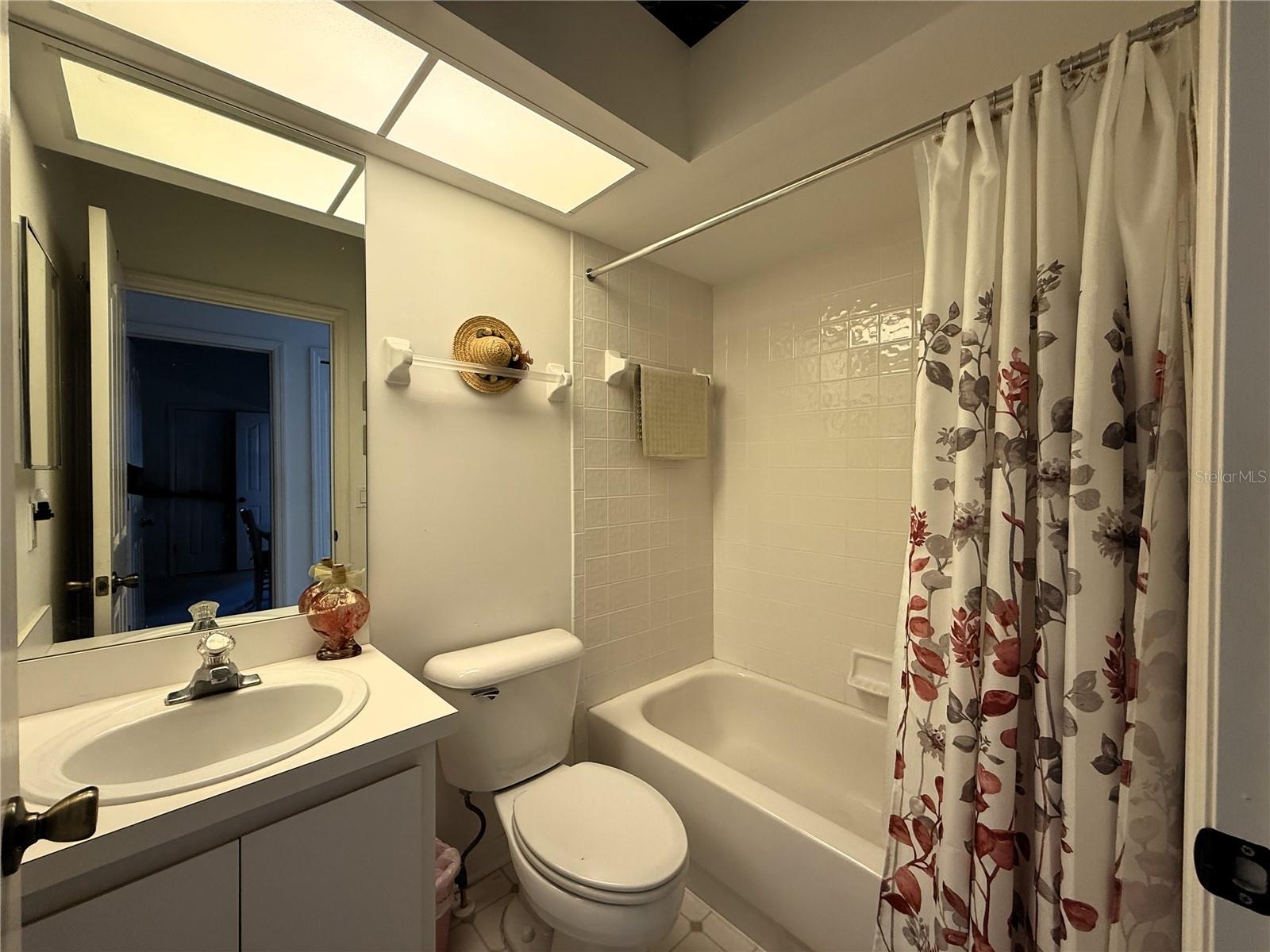 Image 24 of 29 For 13335 Norman Circle