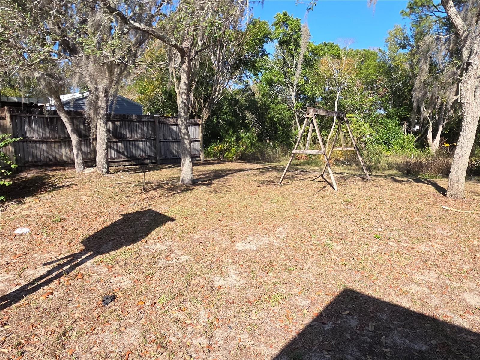 Image 20 of 22 For 10563 Marysville Street