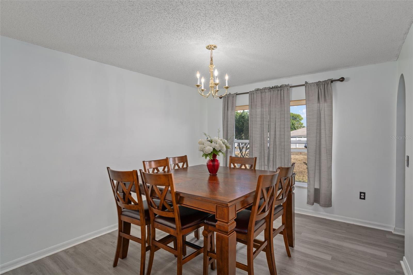 Image 28 of 52 For 2359 Gimlet Avenue