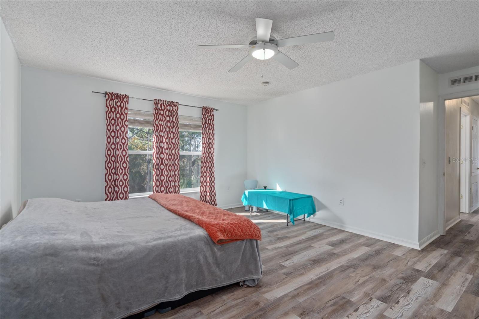 Image 35 of 52 For 2359 Gimlet Avenue