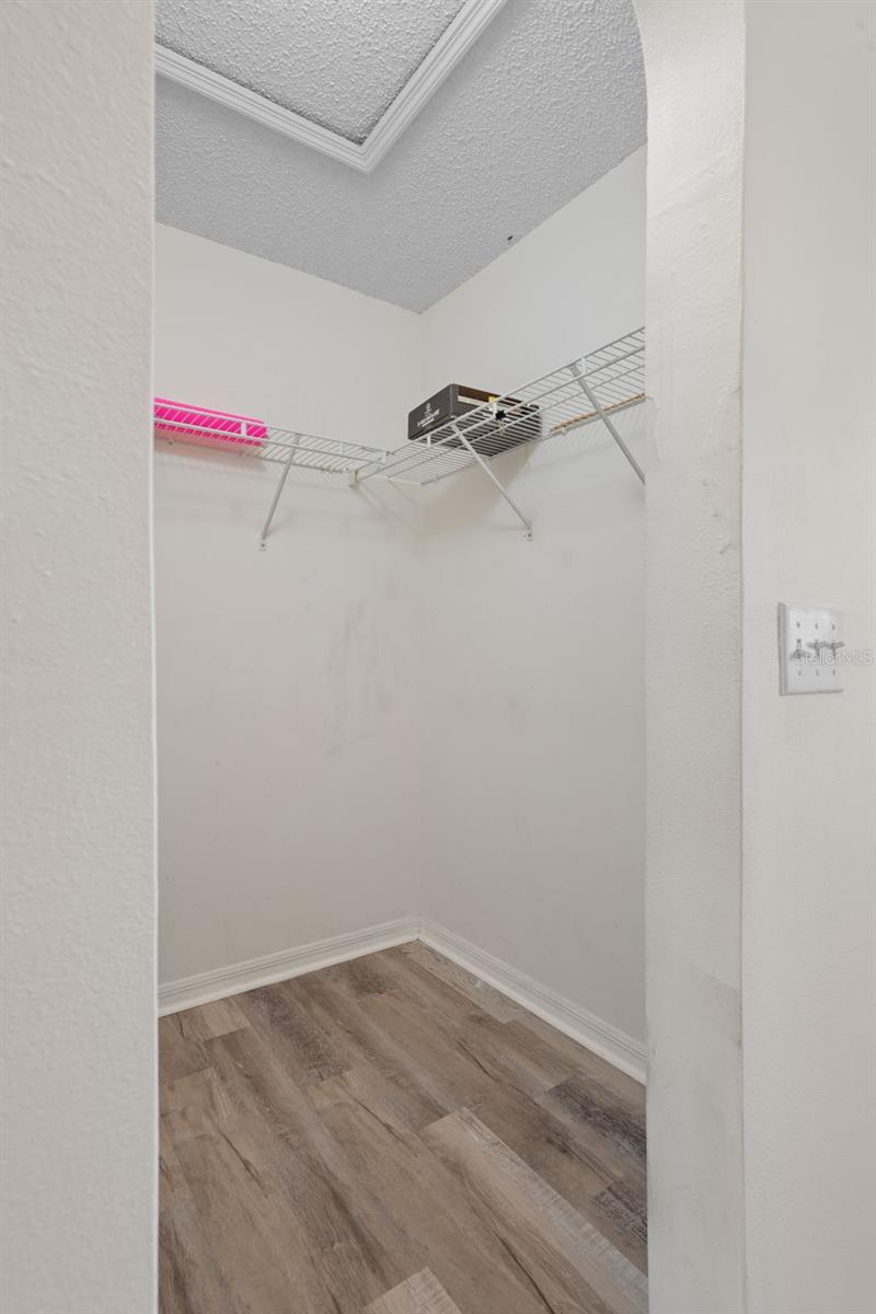 Image 37 of 52 For 2359 Gimlet Avenue