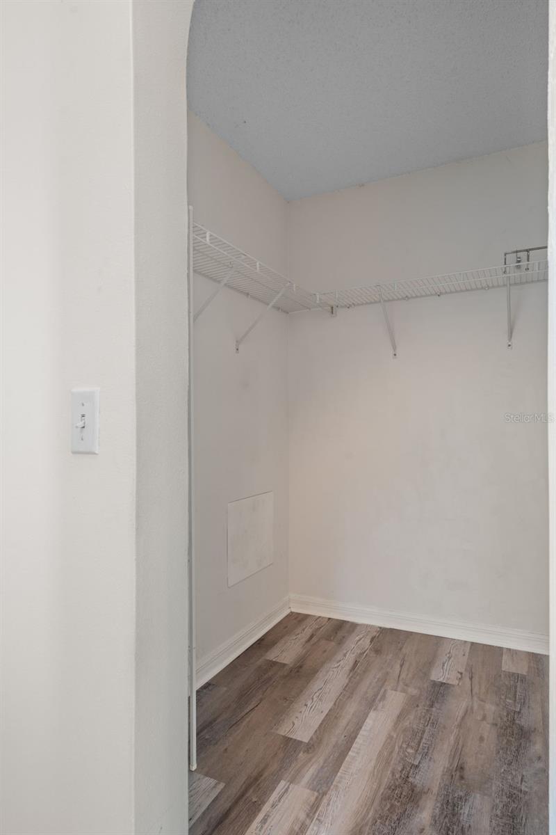 Image 39 of 52 For 2359 Gimlet Avenue