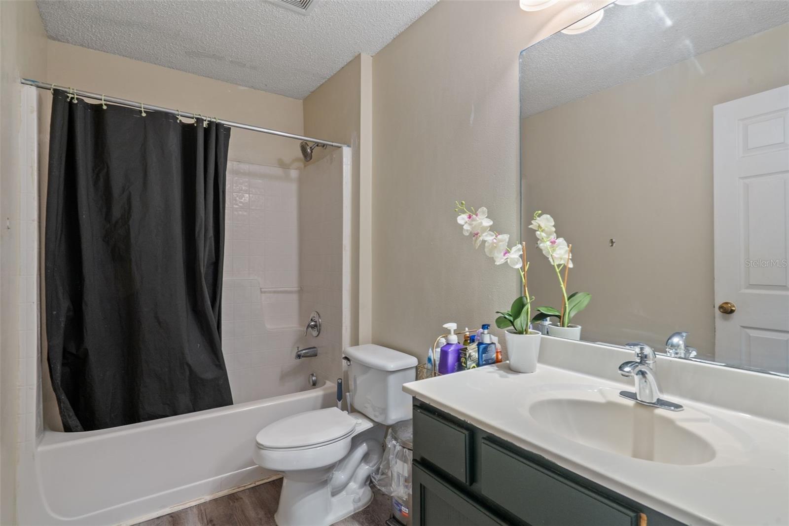 Image 46 of 52 For 2359 Gimlet Avenue