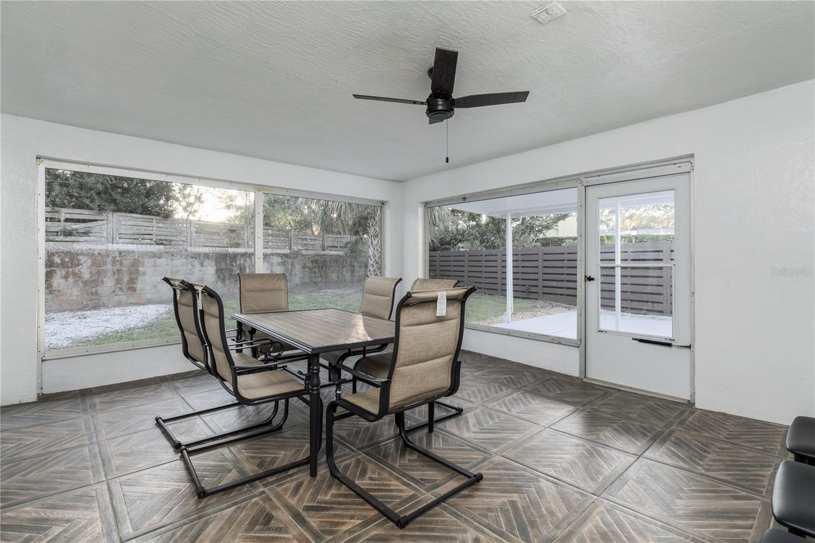 Image 28 of 34 For 400 Plover Place