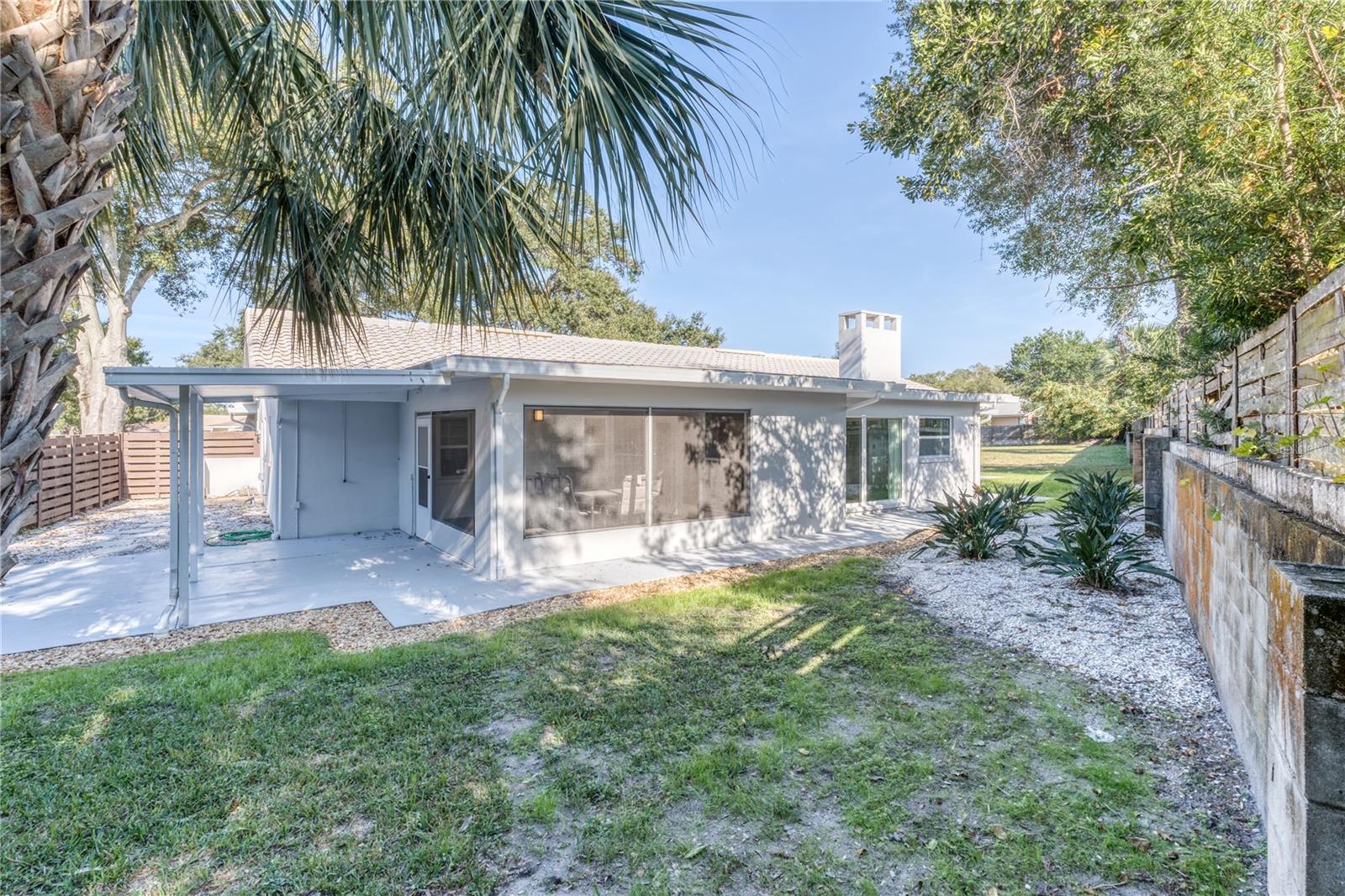 Image 31 of 34 For 400 Plover Place