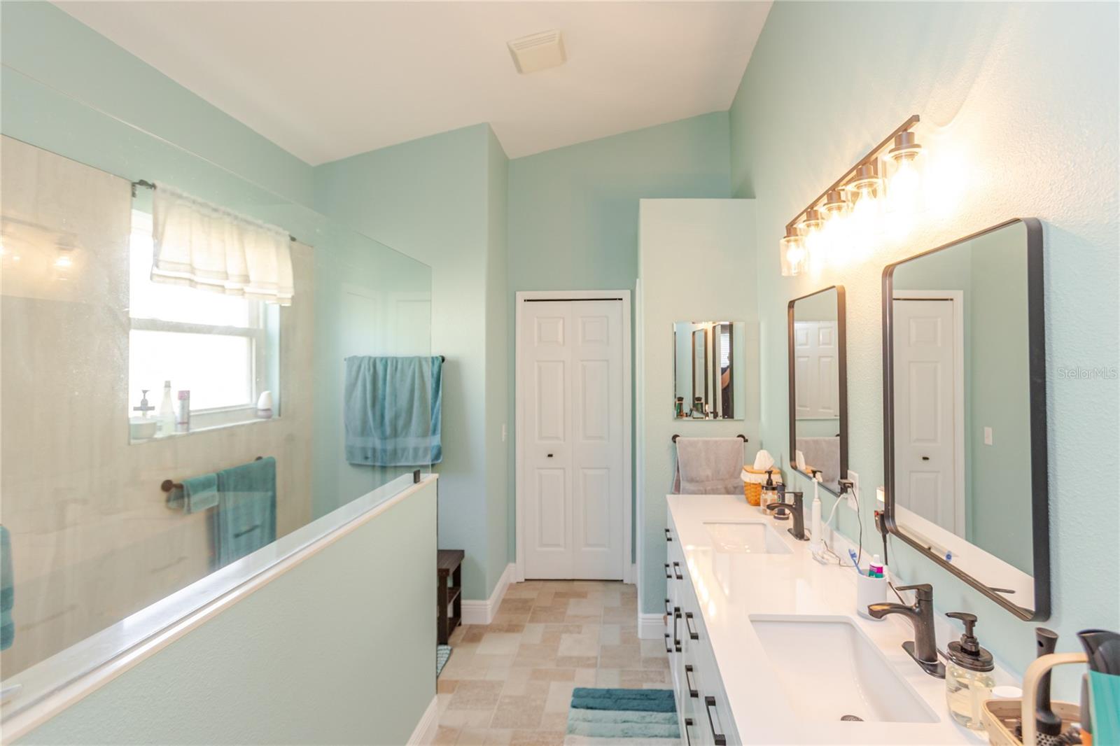 Image 46 of 88 For 3971 Braemere Drive