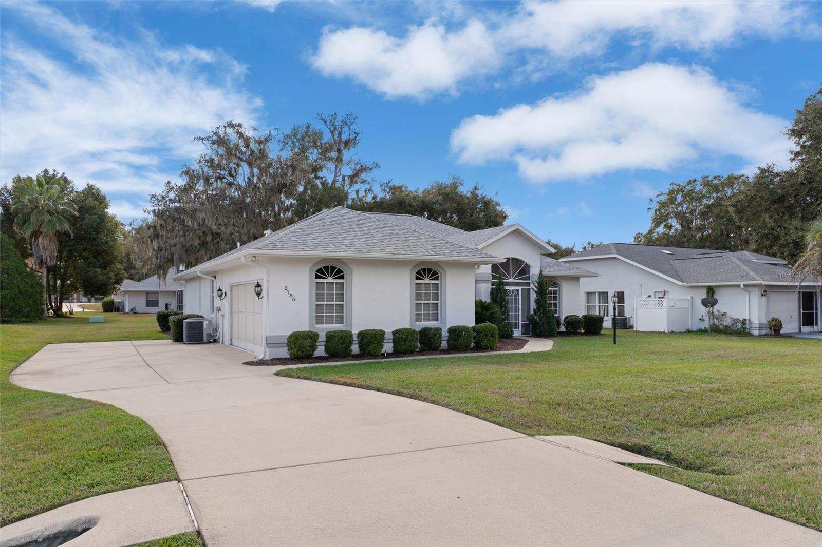 Listing photo id 28 for 2786 Canterbury Lake Drive