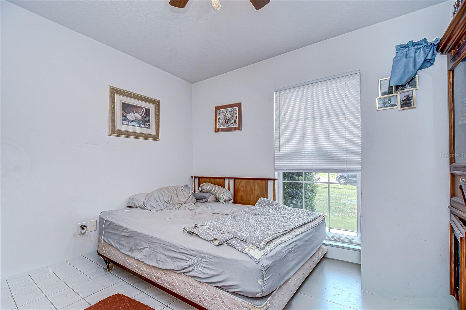 Image 21 of 49 For 6911 Oakcrest Way