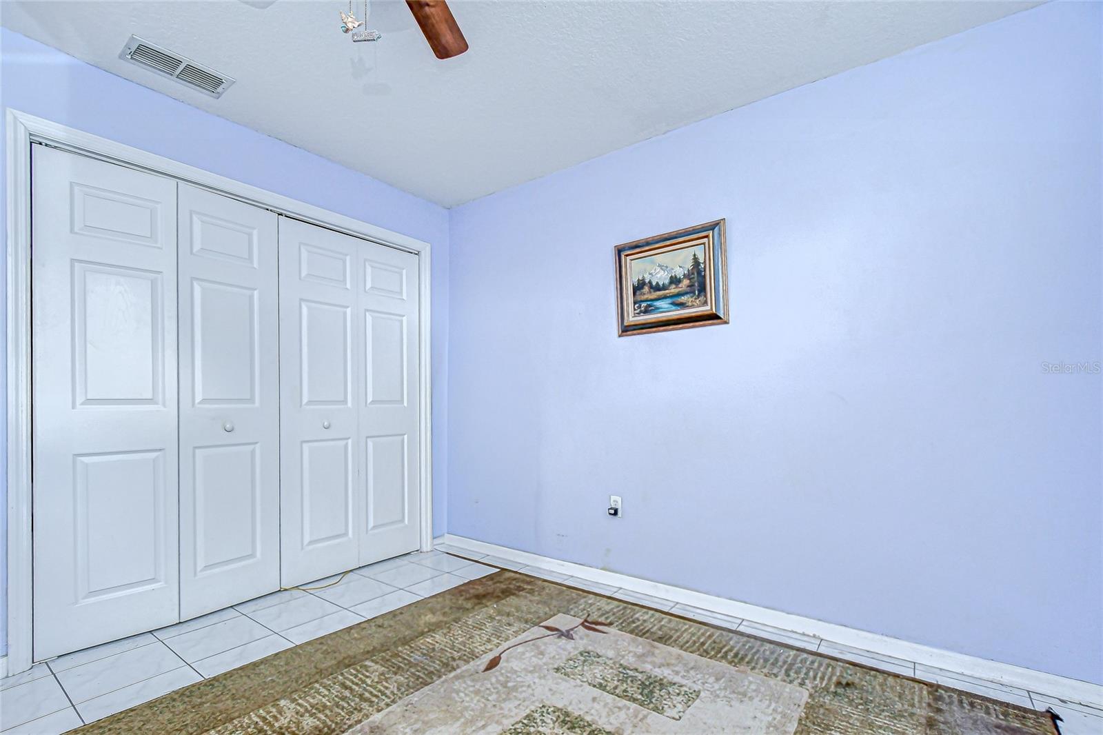 Image 23 of 49 For 6911 Oakcrest Way