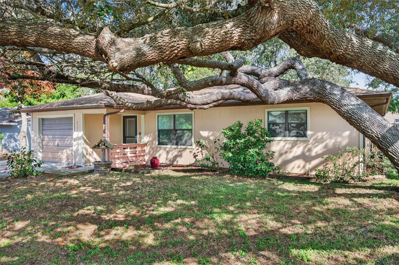 Image 5 of 61 For 7157 Landmark Drive