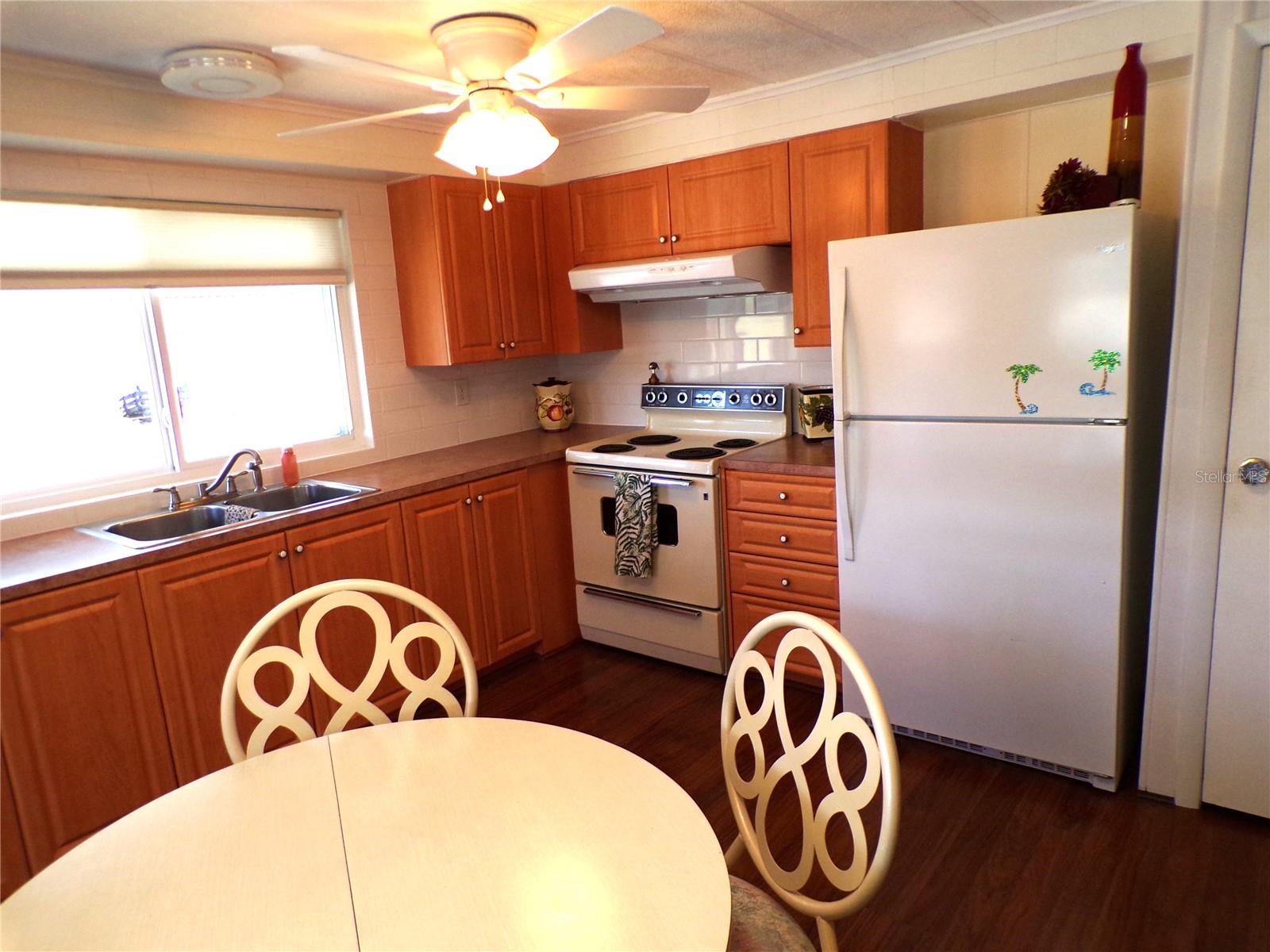 Image 11 of 26 For 6546 Durian Trail