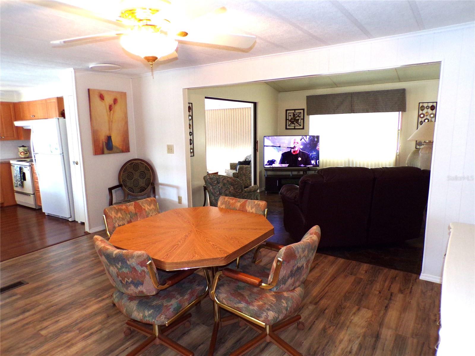 Image 14 of 26 For 6546 Durian Trail