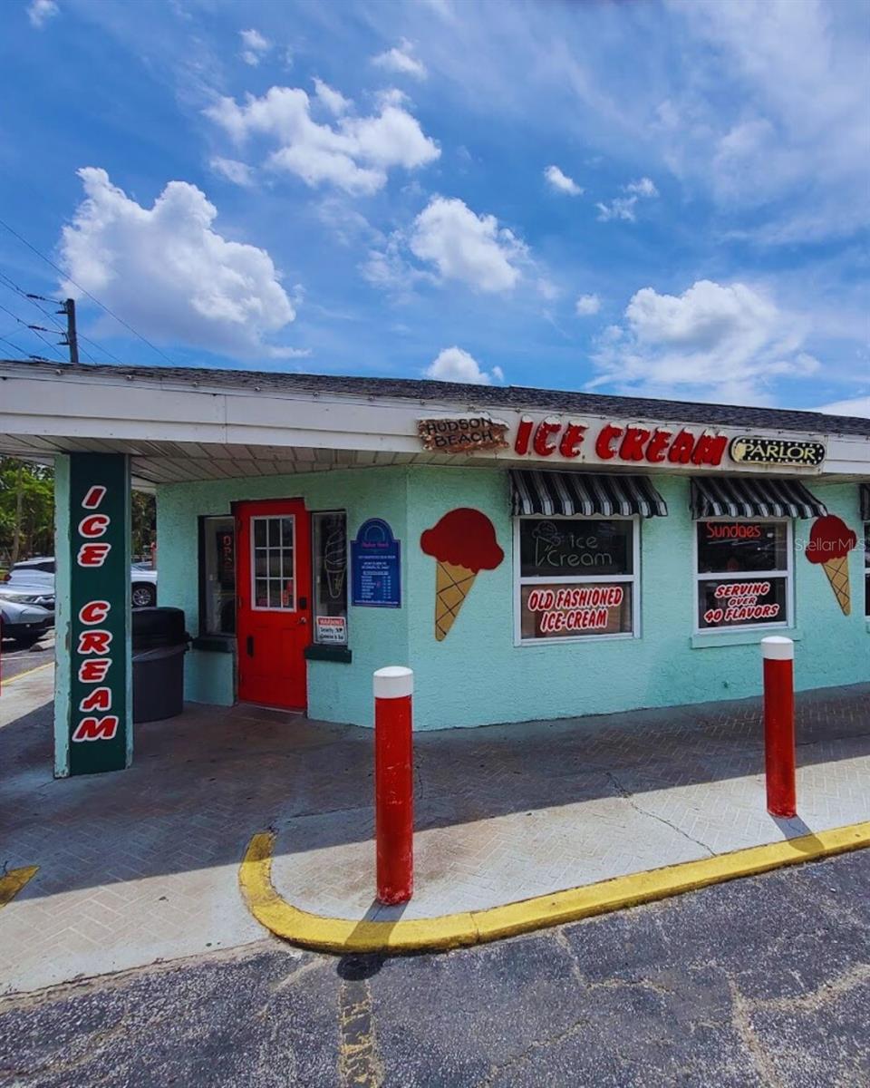 Listing photo id 12 for 0 Shark Street Lot 4